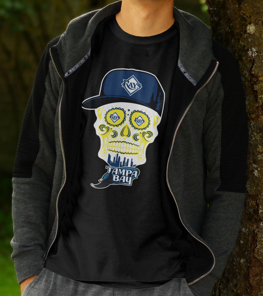 Tampa Bay Rays Skull With Hat And City Skyline T-Shirt