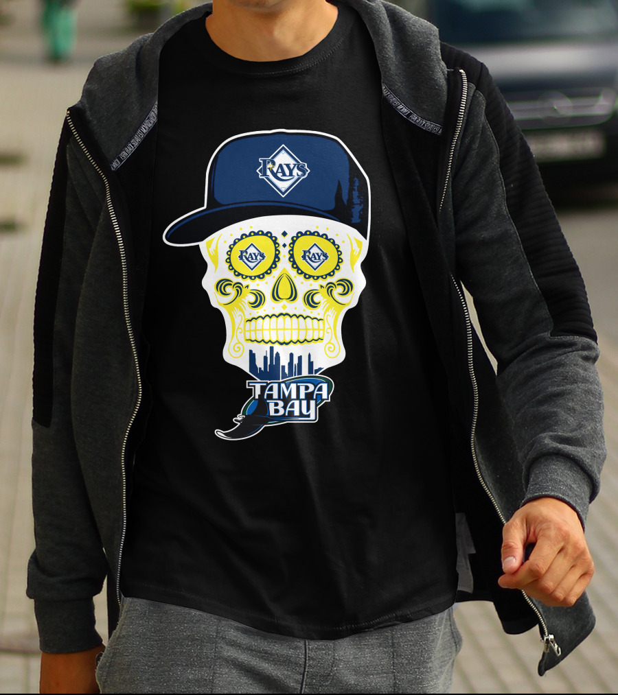 Tampa Bay Rays Skull With Hat And City Skyline T-Shirt
