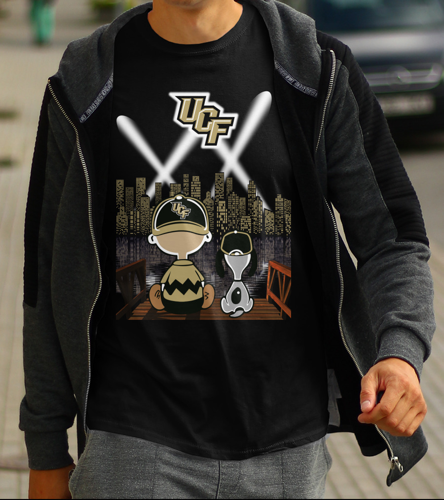 Ucf Knights Nighttime Cityscape Charlie Brown And Snoopy T-Shirt