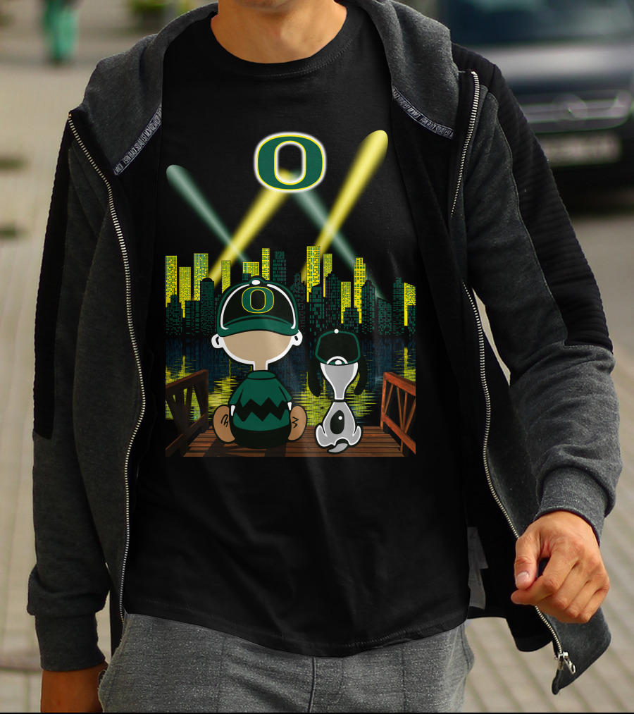 Oregon Ducks City Skyline Night Scene With O Logo And Lights T-Shirt