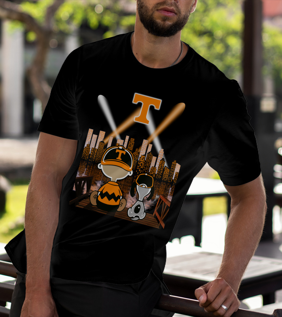 Tennessee Volunteers City Night Skyline With Iconic Cartoon Characters T-Shirt