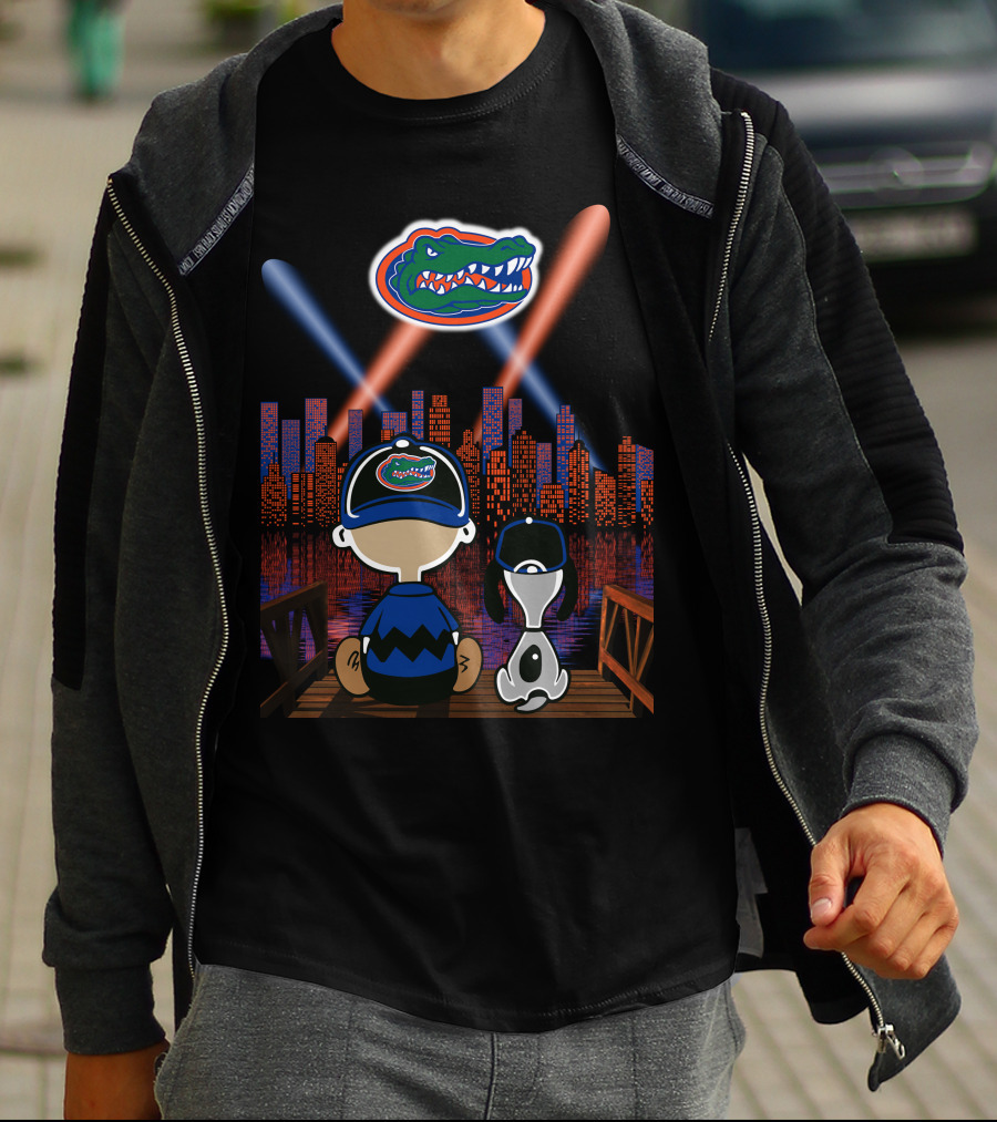 Florida Gators Cityscape At Night With Mascot And Skyline T-Shirt