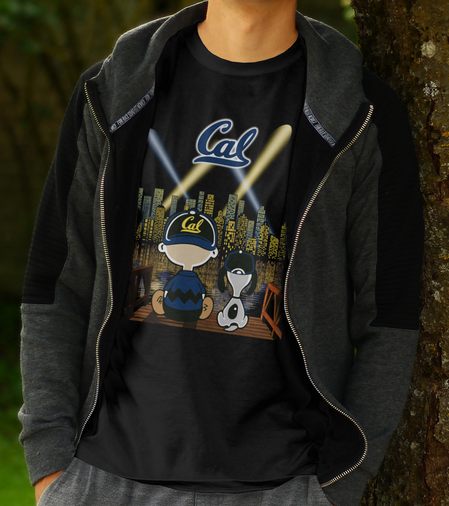 Cal Golden Bears Night Skyline With Dog And City Lights T-Shirt