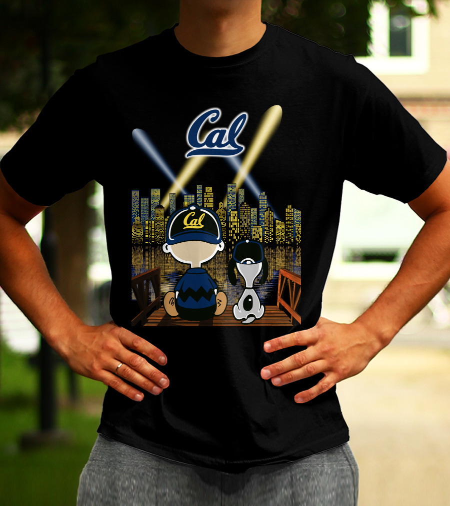Cal Golden Bears Night Skyline With Dog And City Lights T-Shirt