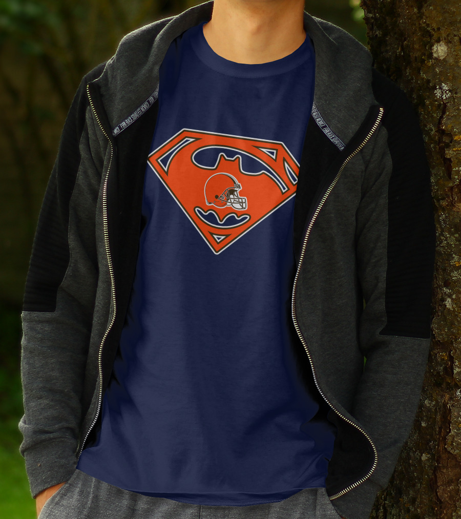 Cleveland Browns Superman Batman Logo Nfl Fan Helmet T-Shirt