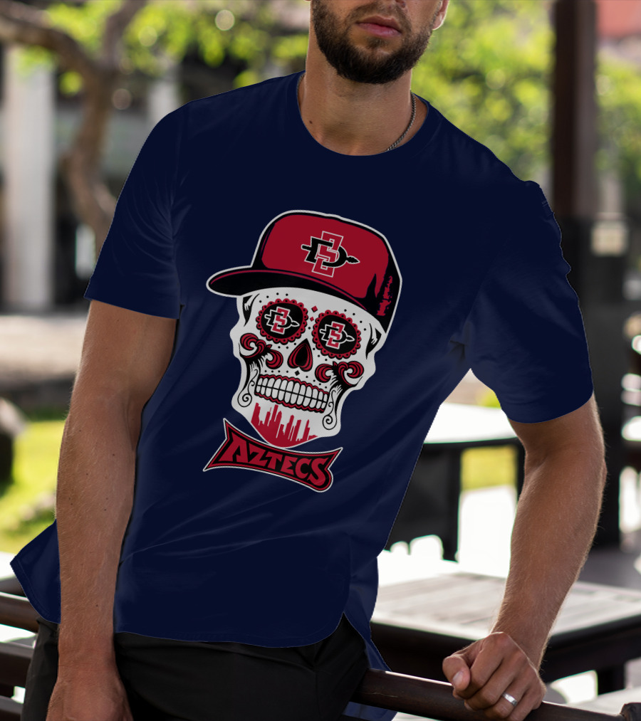 San Diego State Aztecs Skull Cap Icon With Sd Skyline T-Shirt