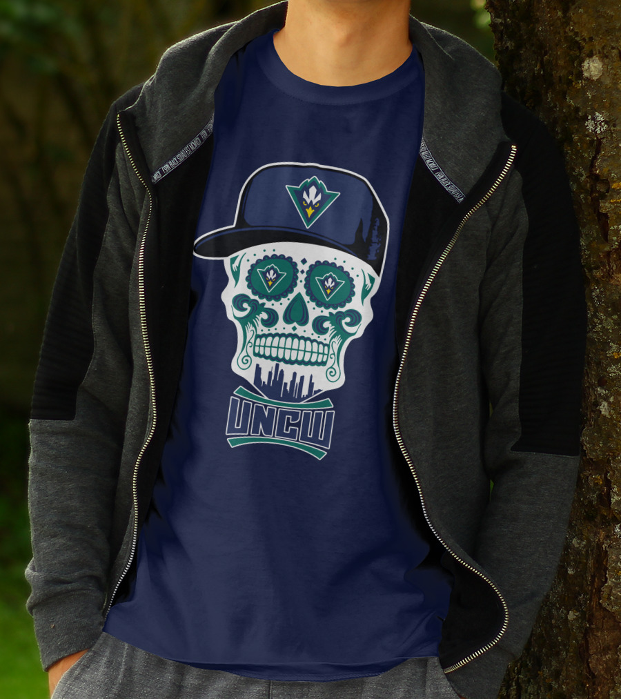 Uncw Seahawks Sugar Skull With Hat T-Shirt