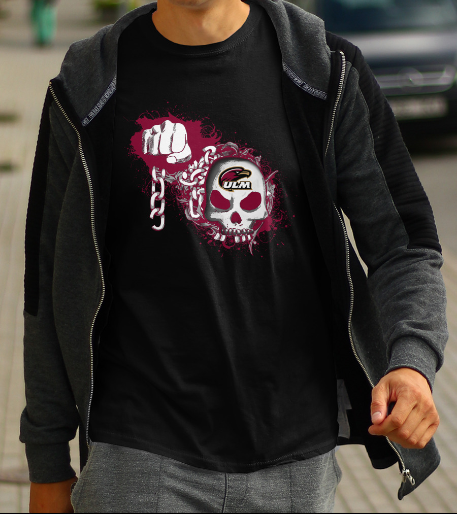 Ul Monroe Warhawks Ulm Skull Chains Fist T-Shirt
