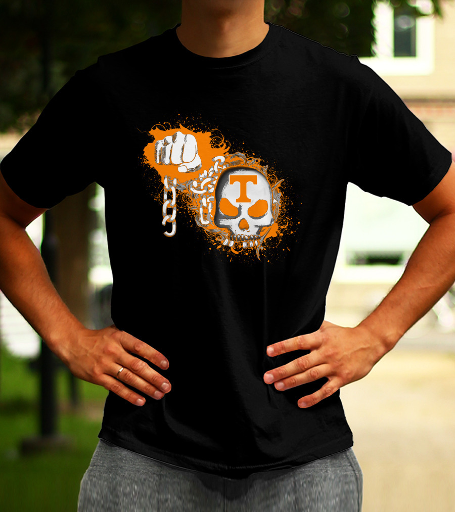 Tennessee Volunteers Skull T Logo Chain Fist Orange Splatter T-Shirt