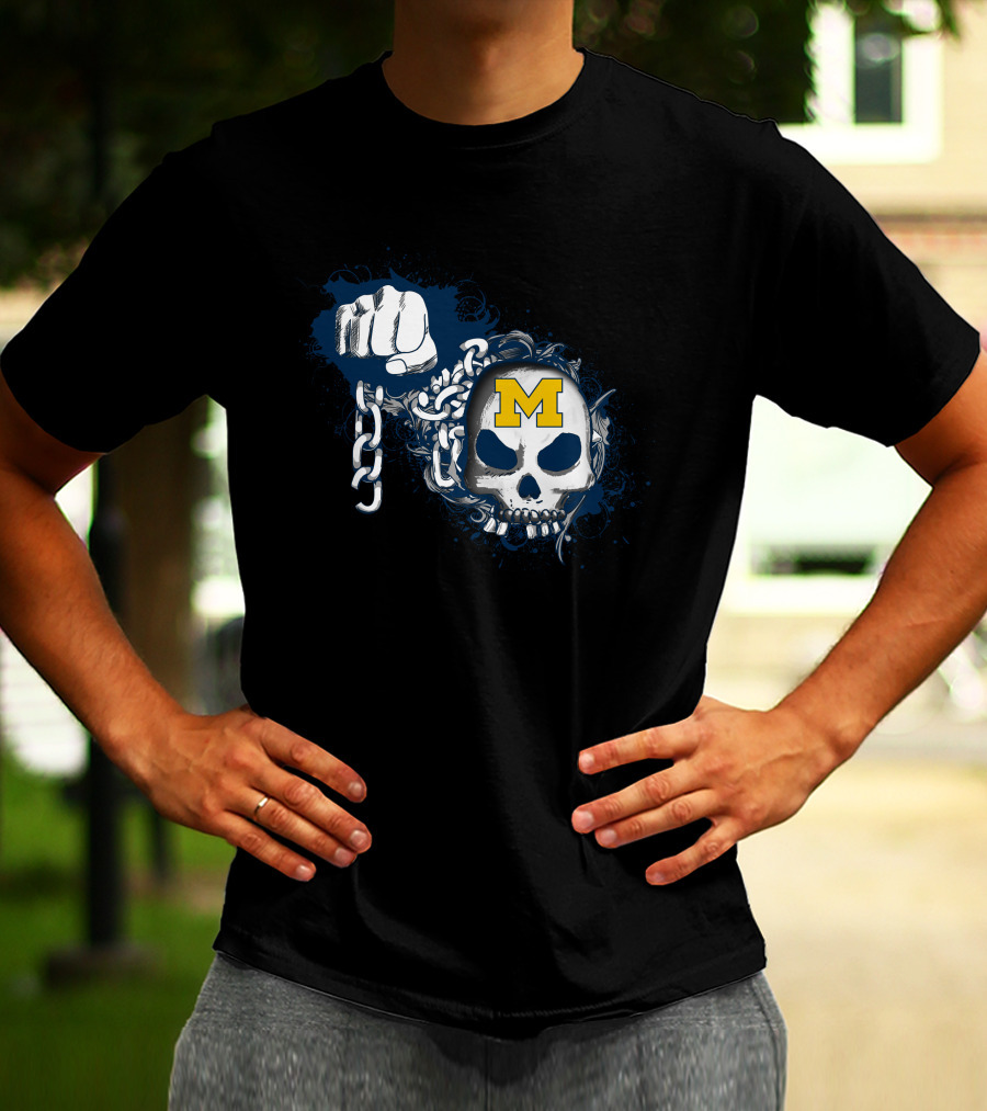 Michigan Wolverines Skull Logo With Chain And Fist T-Shirt
