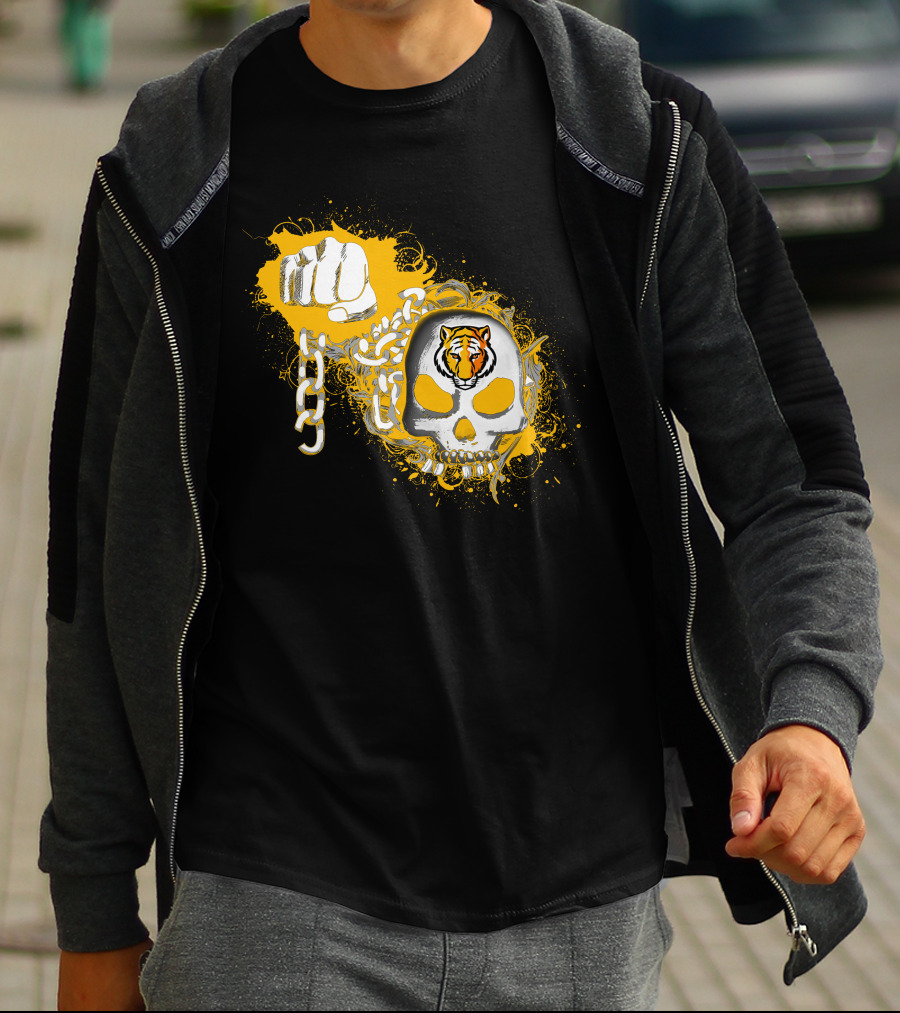 Depauw Tigers Skull And Chain T-Shirt