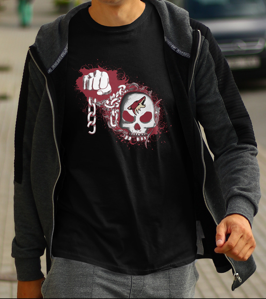 Arizona Coyotes Skull Logo With Fist And Chain T-Shirt