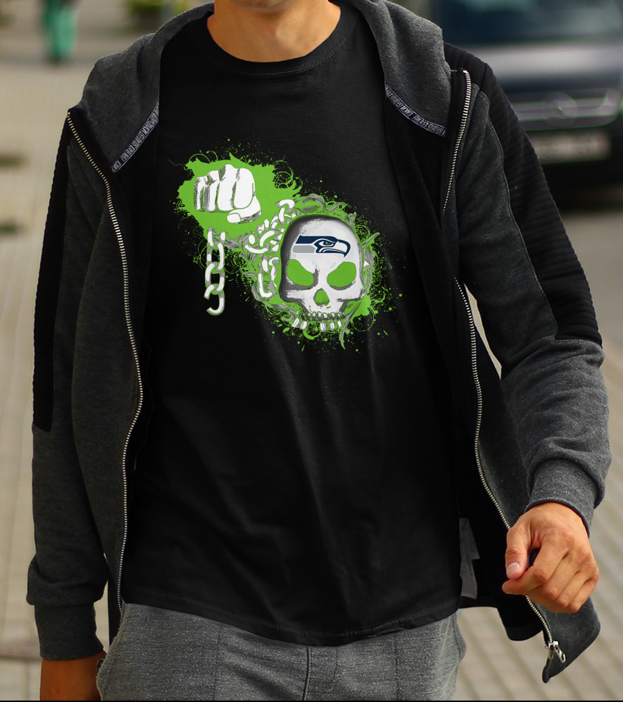 Seattle Seahawks Skull With Green Splatter And Chain Fist T-Shirt