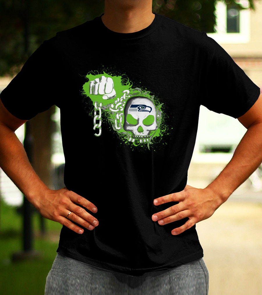 Seattle Seahawks Skull With Green Splatter And Chain Fist T-Shirt