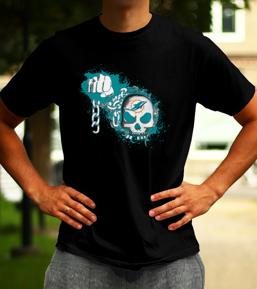 Miami Dolphins Skull And Fist With Chains T-Shirt