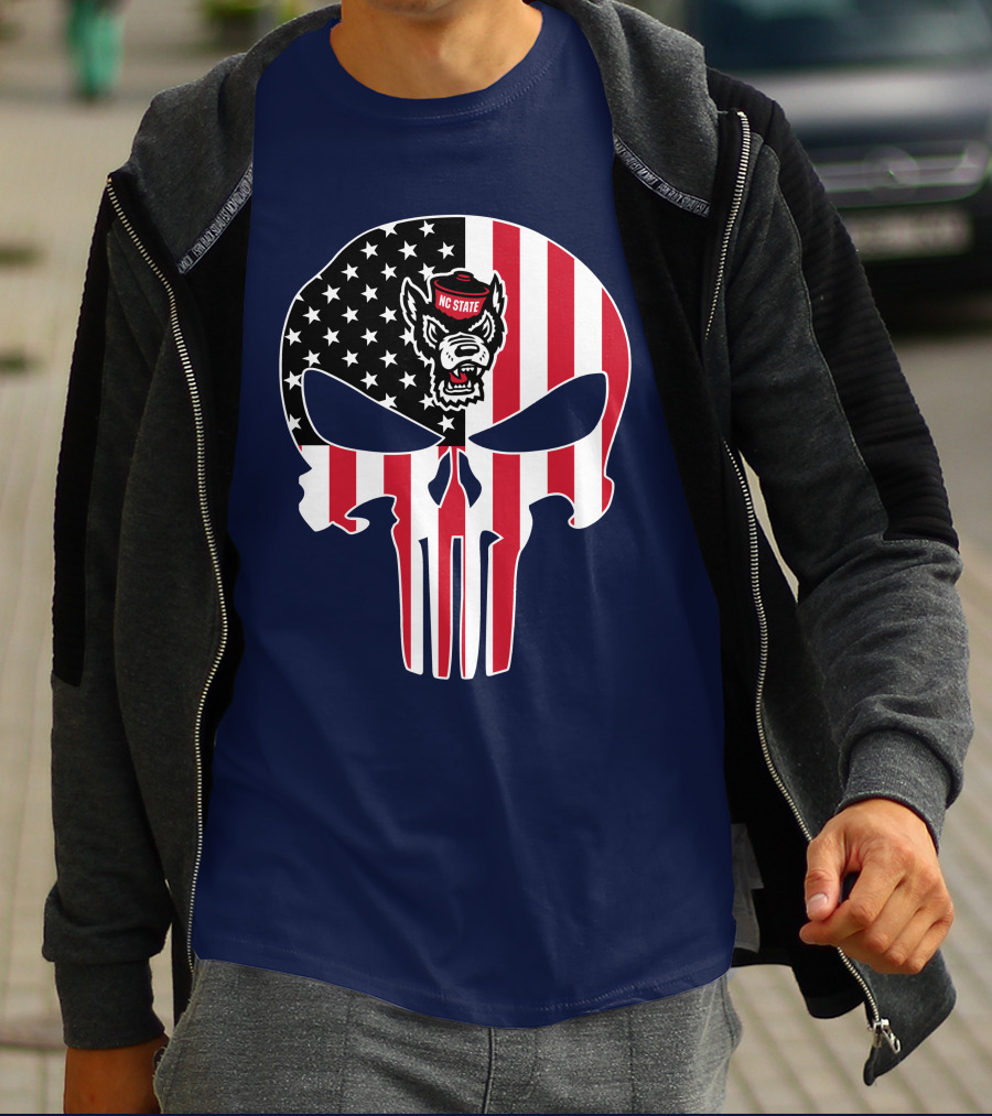 Nc State Wolfpack The Punisher American Flag Skull T-Shirt