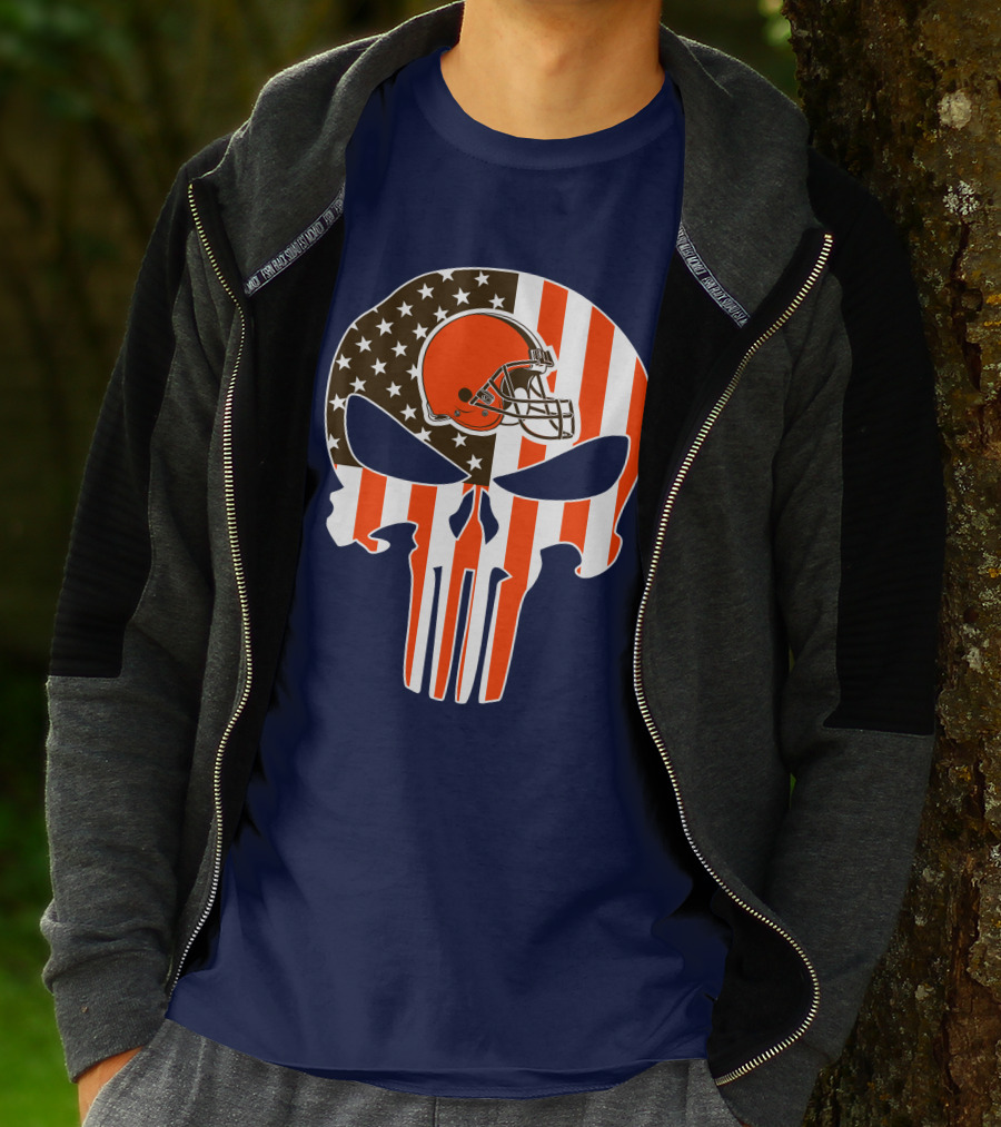 Cleveland Browns The Punisher American Flag Helmet Skull T-Shirt