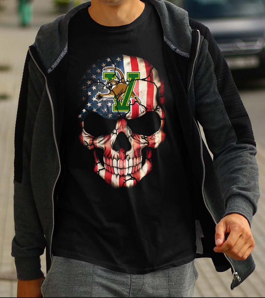 Vermont Catamounts Skull American Flag T-Shirt