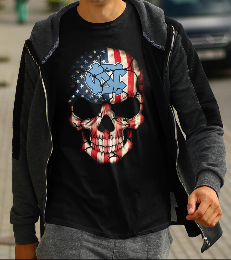 North Carolina Tar Heels American Flag Skull T-Shirt