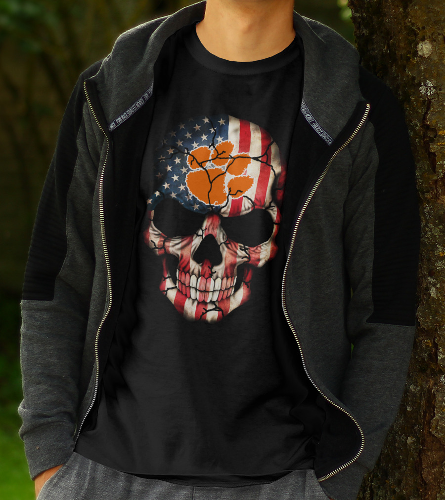 Clemson Tigers Skull American Flag Paw Print T-Shirt