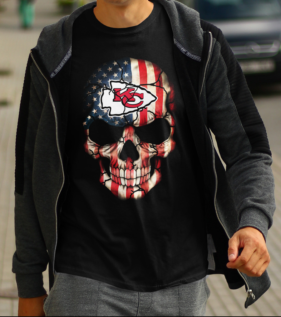 Kansas City Chiefs American Flag Skull T-Shirt