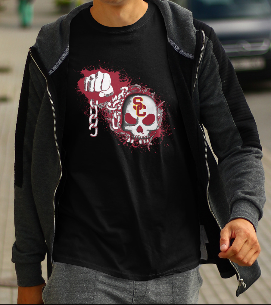 Usc Trojans Skull With Chain And Fist T-Shirt