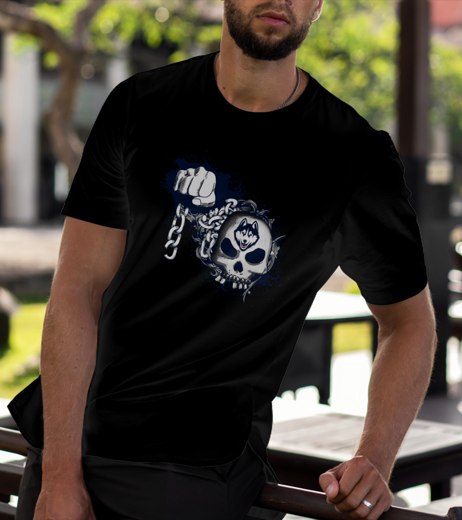 Uconn Huskies Skull And Chain Fist T-Shirt