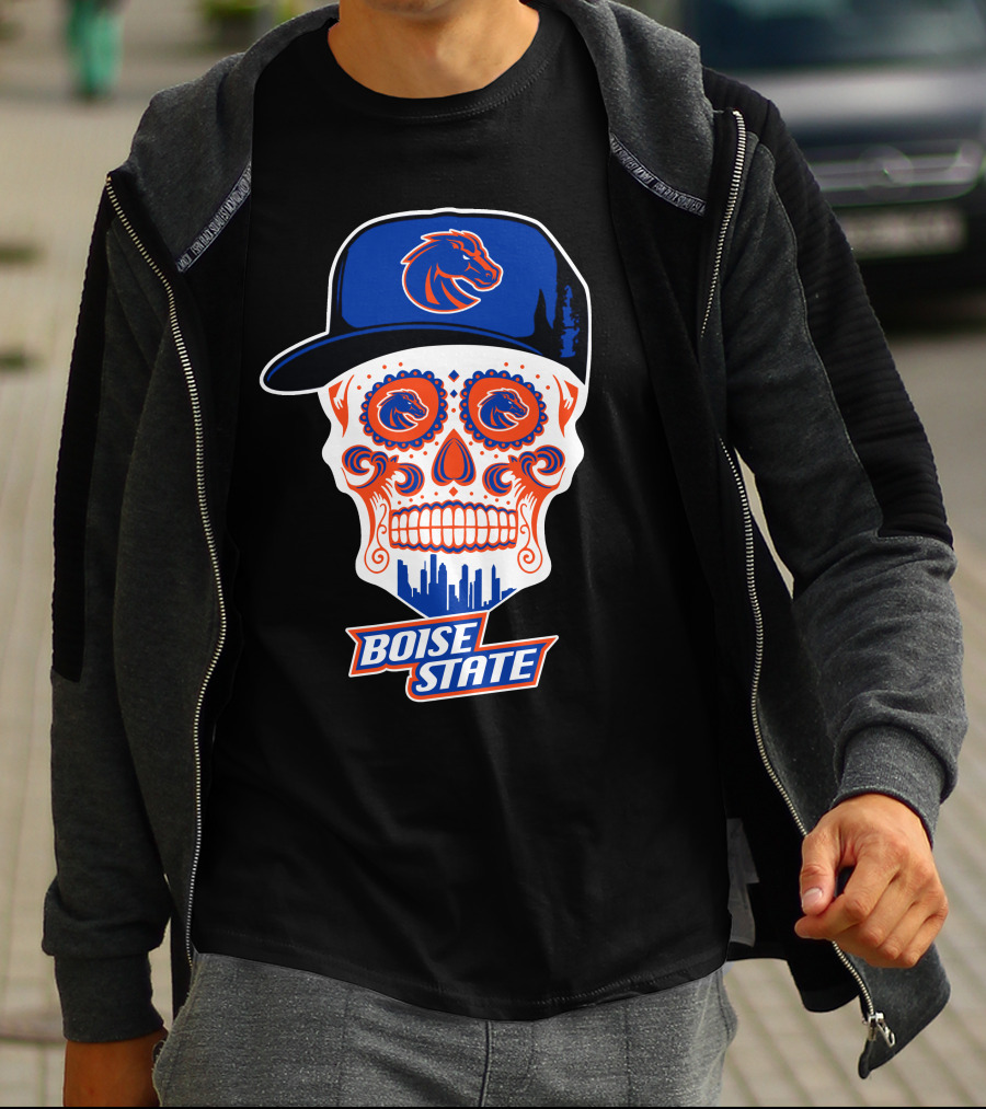 Boise State Broncos Skull Hat Skyline T-Shirt