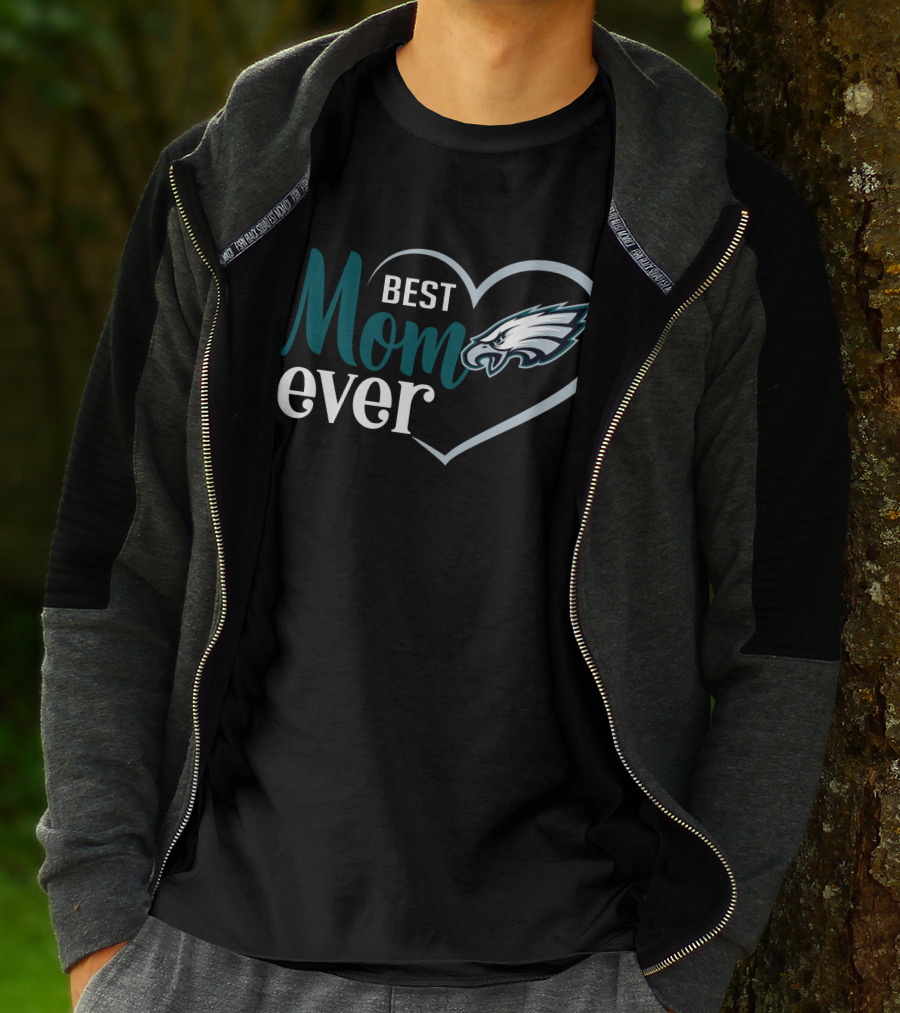 Philadelphia Eagles Best Mom Ever Heart T-Shirt