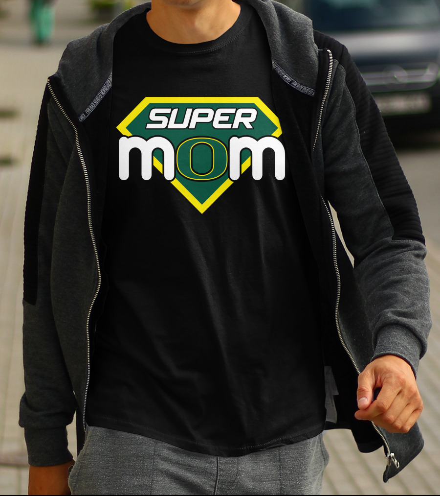 Super Mom Oregon Ducks T-Shirt