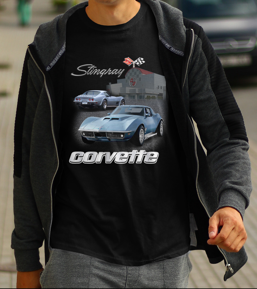 Stingray Corvette Classic C3 At Museum With Racing Flag Emblem T-Shirt