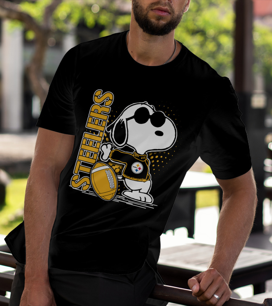 Steelers Snoopy Football Team T-Shirt
