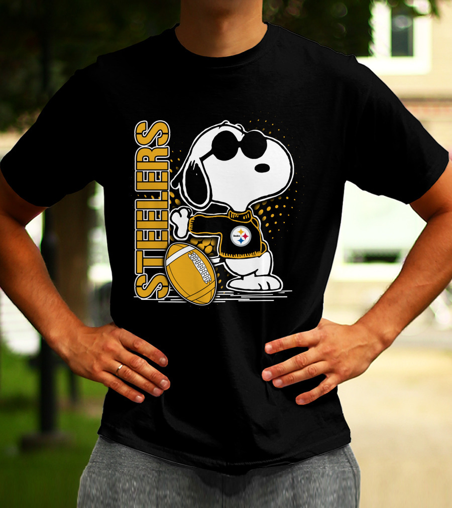 Steelers Snoopy Football Team T-Shirt
