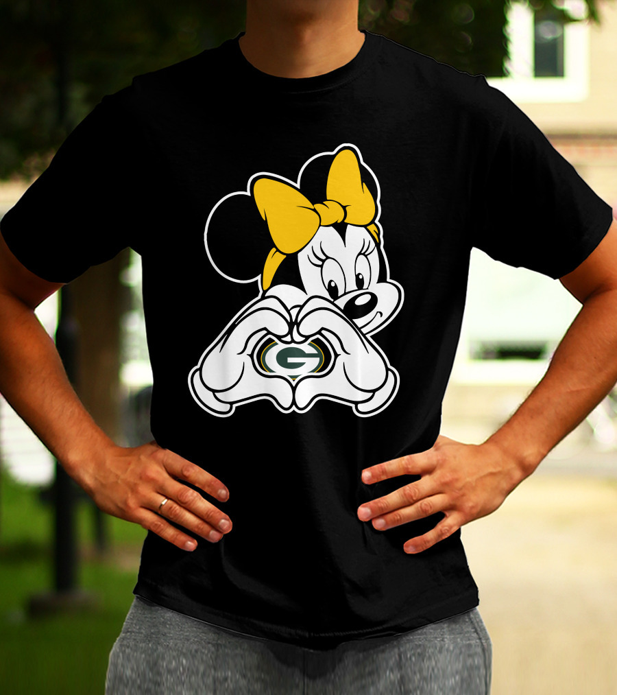 Minnie Mouse Green Bay Packers Heart Hands T-Shirt