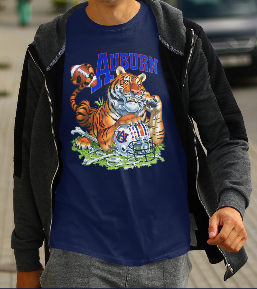 Auburn Tigers Football Tiger Holding Helmet With Bones And Football T-Shirt