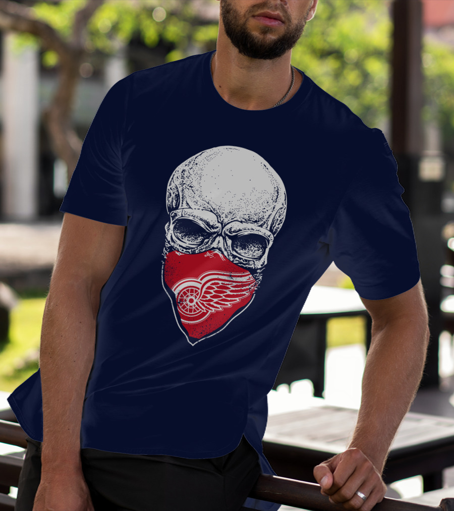 Detroit Redwings Skull Logo Bandana T-Shirt