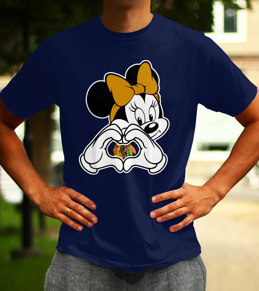 Minnie Mouse Heart Hands Chicago Blackhawks T-Shirt