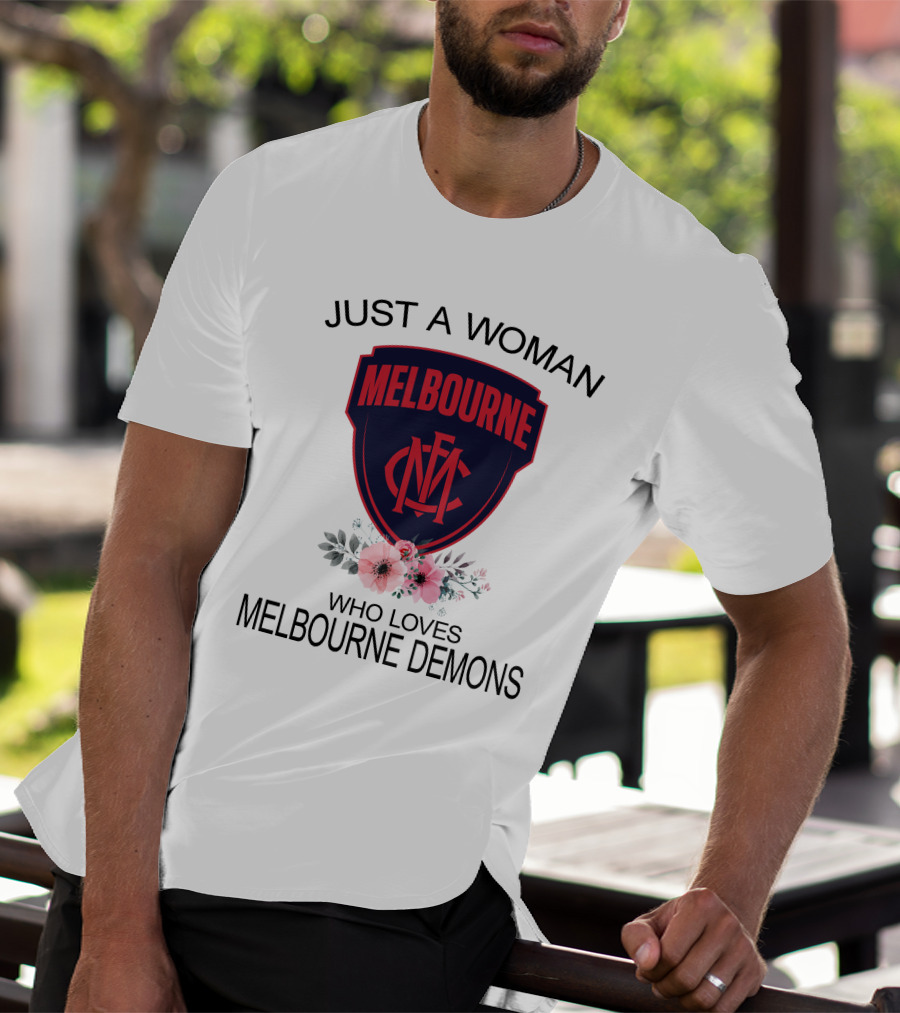 Just A Woman Who Loves Melbourne Demons Melbourne Cfc Logo Flower Decor T-Shirt
