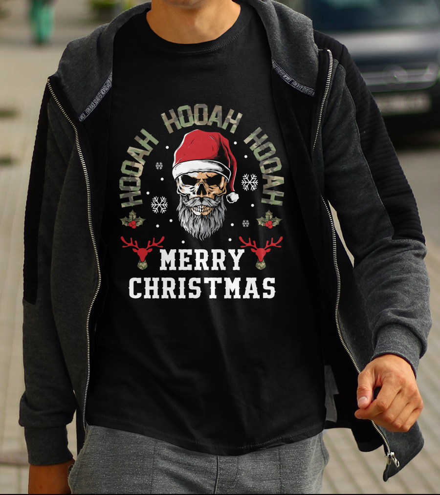 Hooah Hooah Hooah Merry Christmas Skull Santa Hat Reindeer T-Shirt