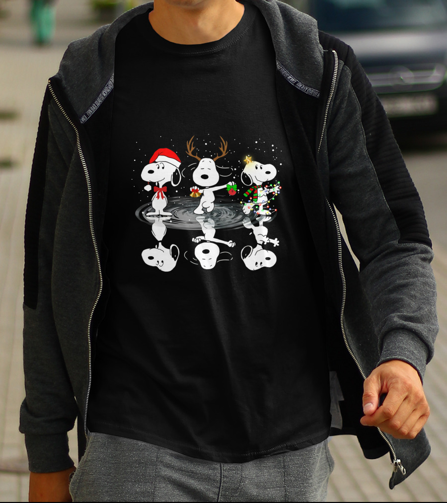 Snoopy Christmas Reflections Santa Reindeer Lights T-Shirt