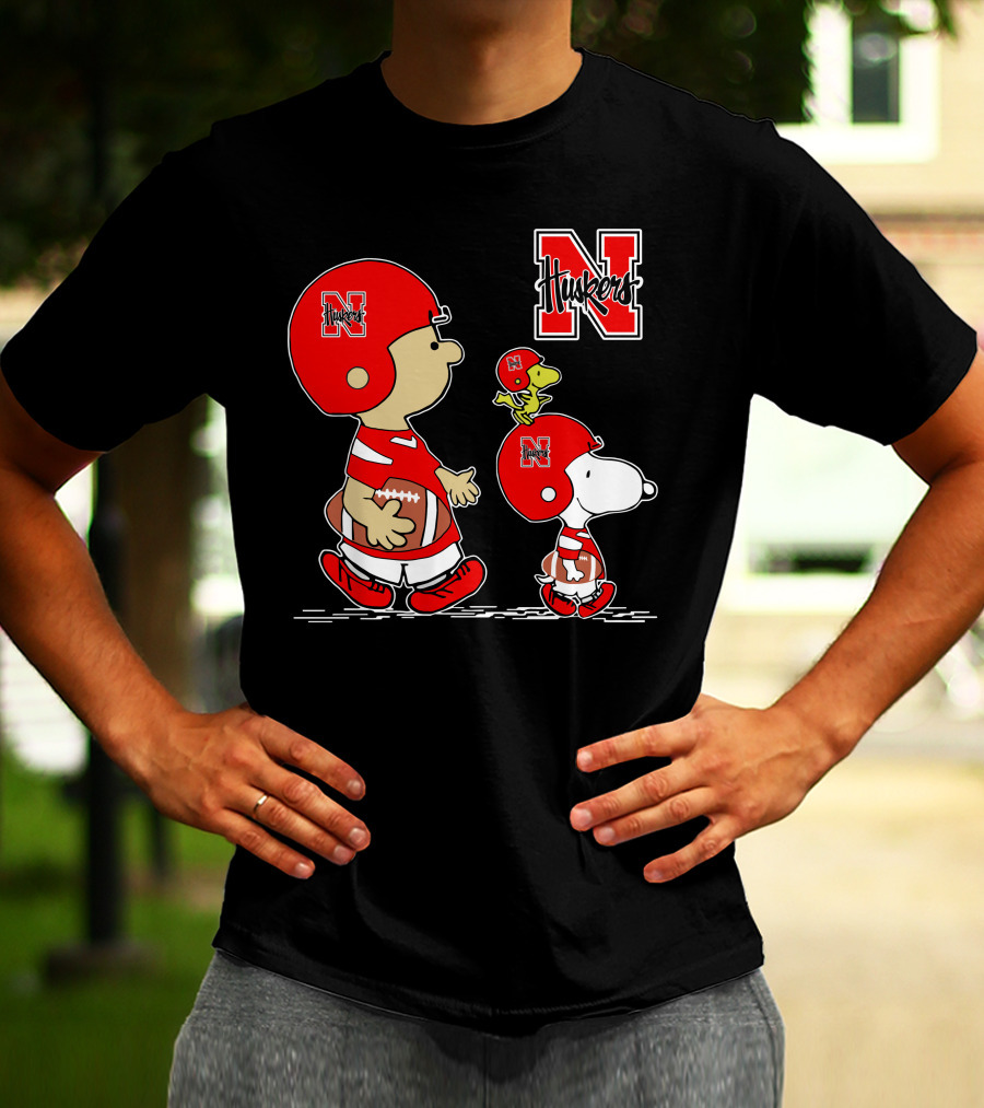Nebraska Cornhuskers Huskers N Football Peanuts Characters T-Shirt