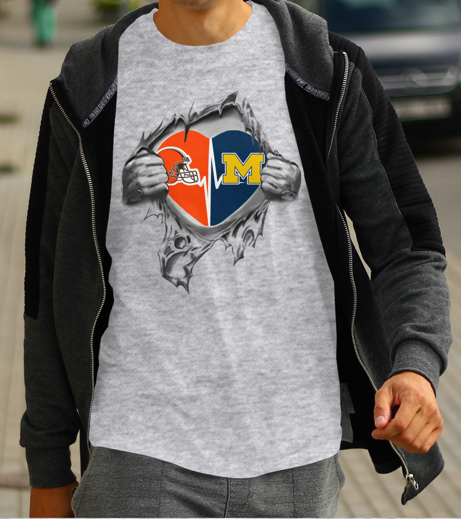 Michigan Wolverines Cleveland Browns Heart Logo Novelty T-Shirt
