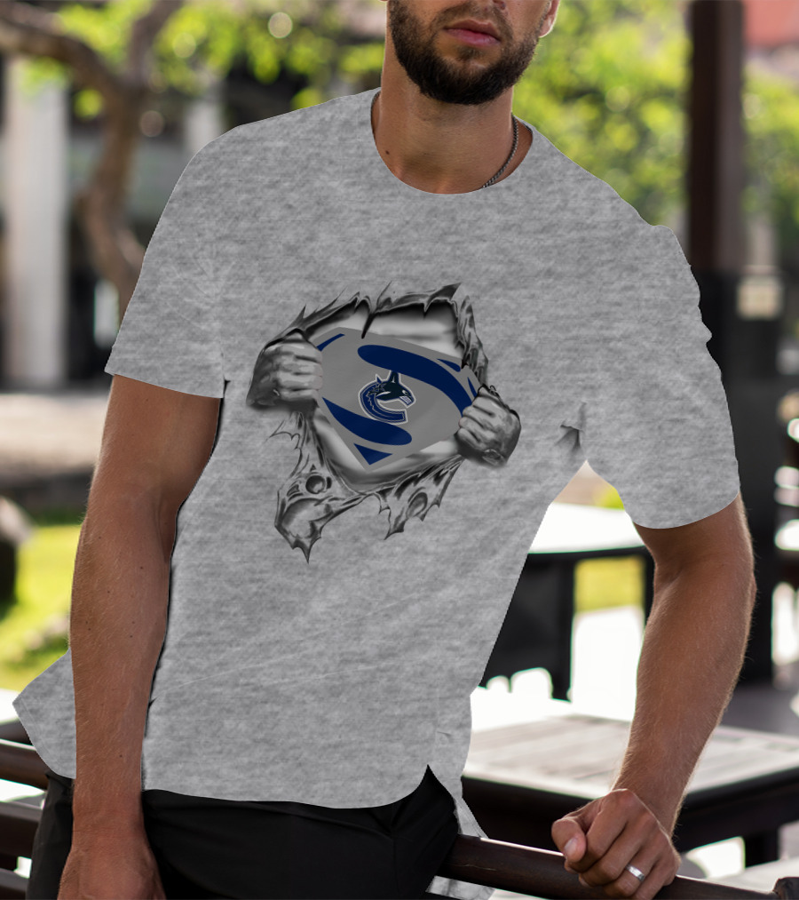 Vancouver Canucks Superman Logo Rip T-Shirt