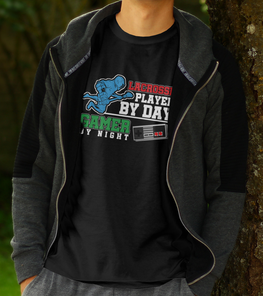 Lacrosse Player By Day Gamer By Night Retro Controller T-Shirt