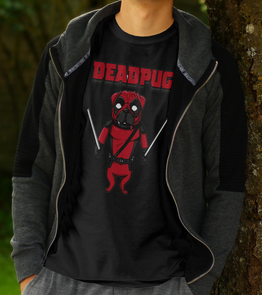 Deadpug Deadpool Pug Comic Parody With Swords T-Shirt