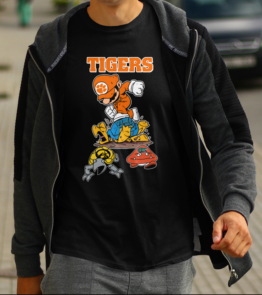 Tigers Clemson Parody Style Iconic Character Jumping Action T-Shirt