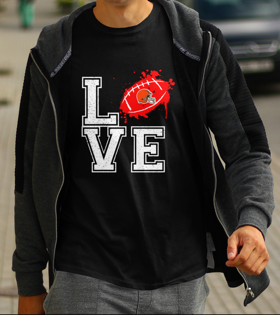 Love Cleveland Browns Football Helmet T-Shirt