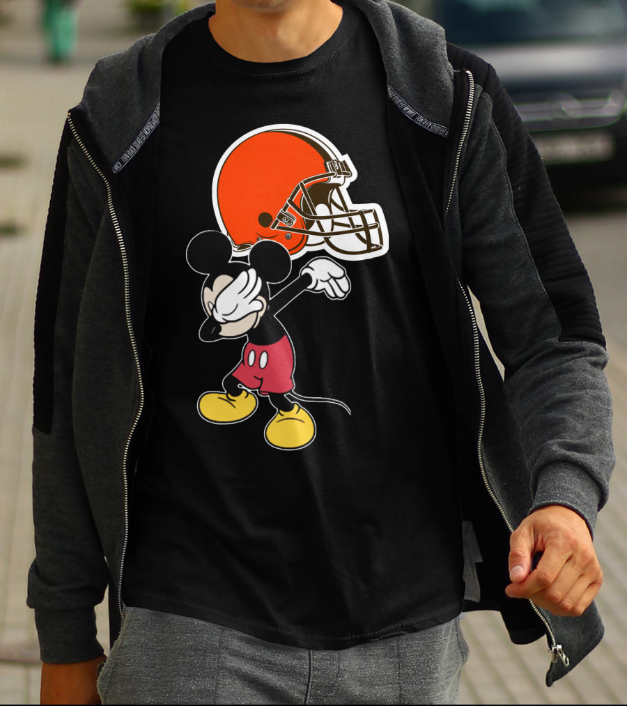 Cleveland Browns Iconic Character Dab With Helmet T-Shirt