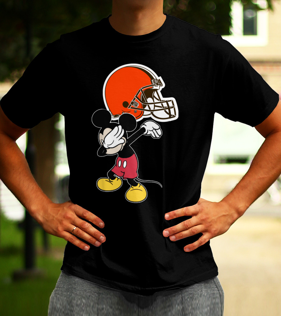 Cleveland Browns Iconic Character Dab With Helmet T-Shirt