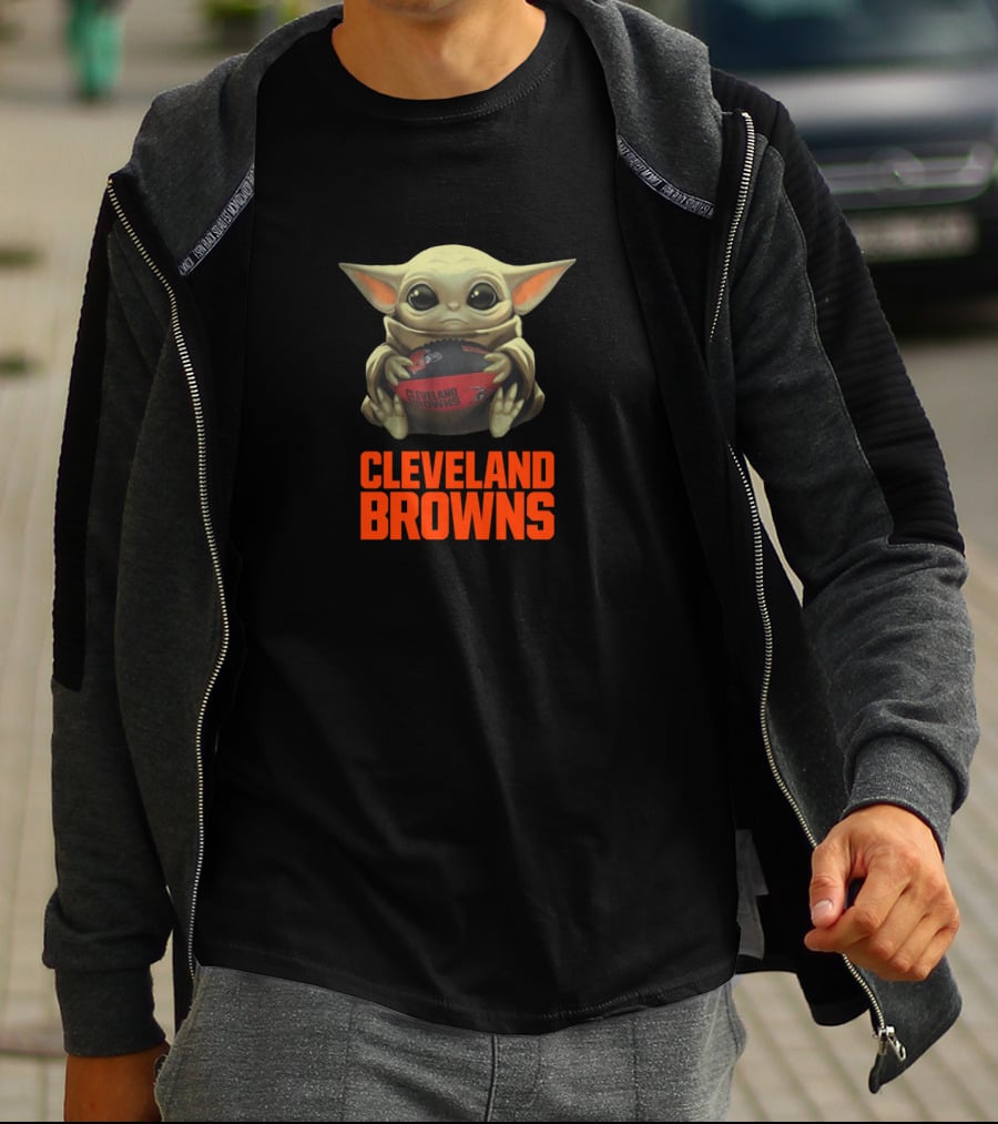 Cleveland Browns Grogu Football Player T-Shirt